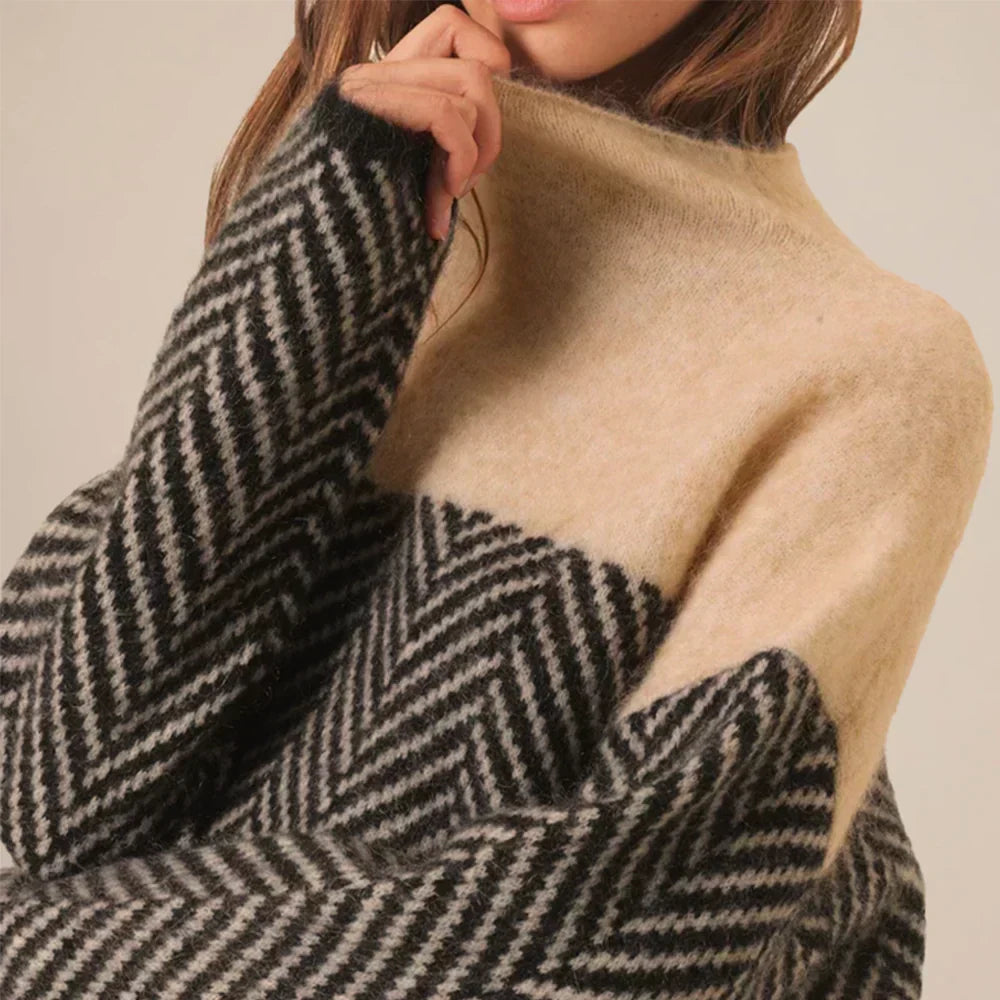 Chloe - Pull col montant chevron Violet - Meralie Boutique