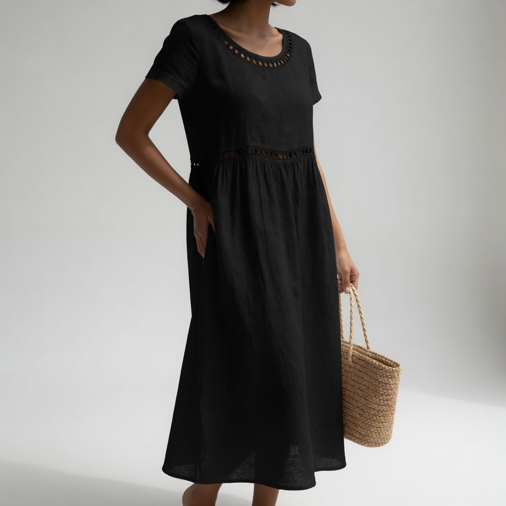 Robe brodée Noir