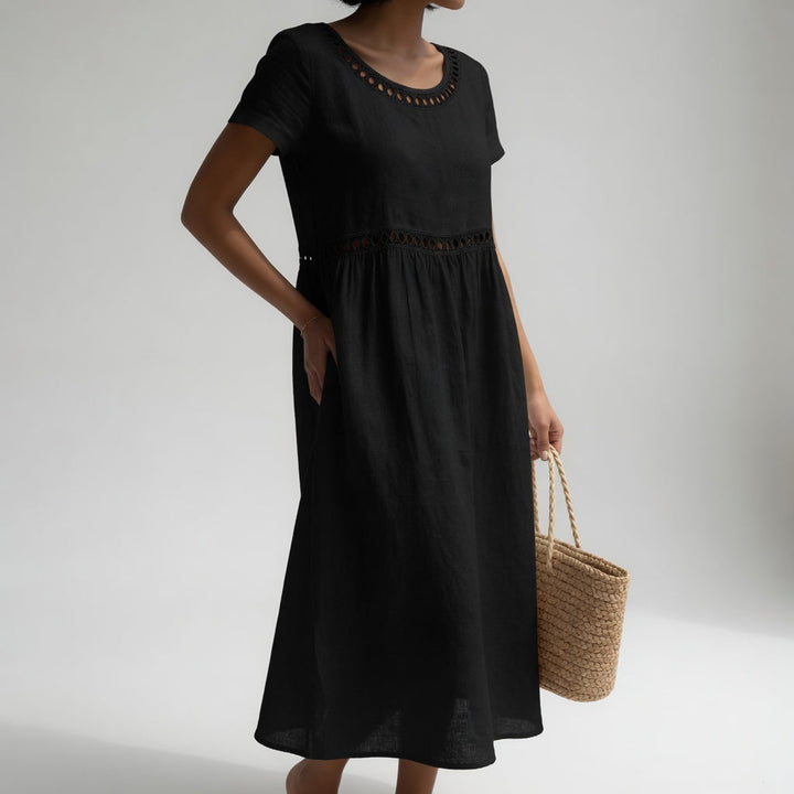 Robe brodée Noir