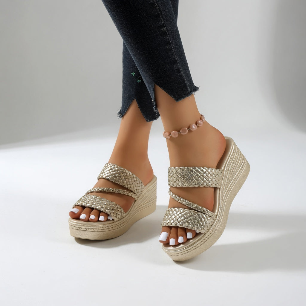 Tresseline™ — Mule compensée tressée colorée pour une légèreté estivale