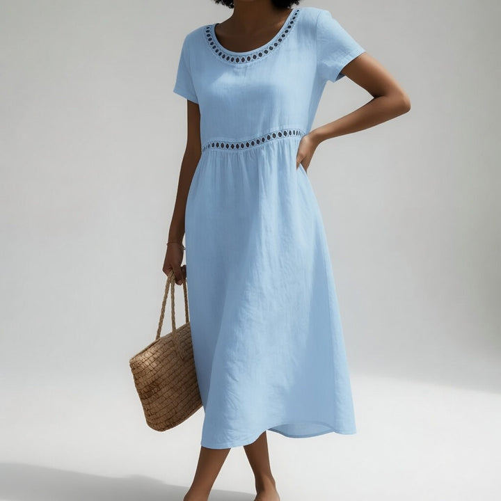 Robe brodée Bleu