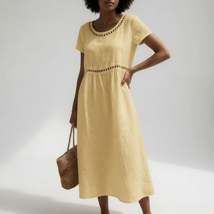 Robe brodée Jaune